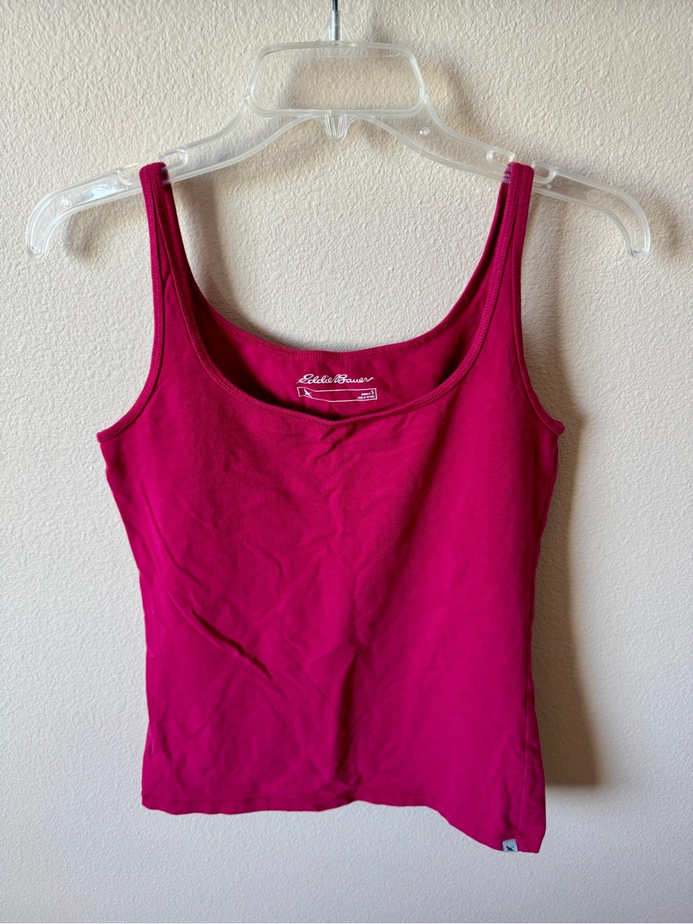 Eddie Bauer Women's Bright Fuchsia Scoop Neck Tank